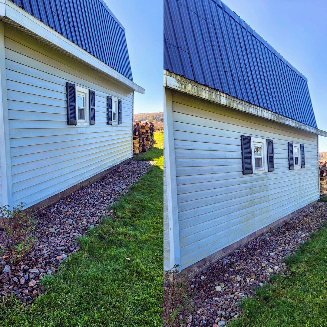 Pristine House and Garage Wash in Watertown, New York